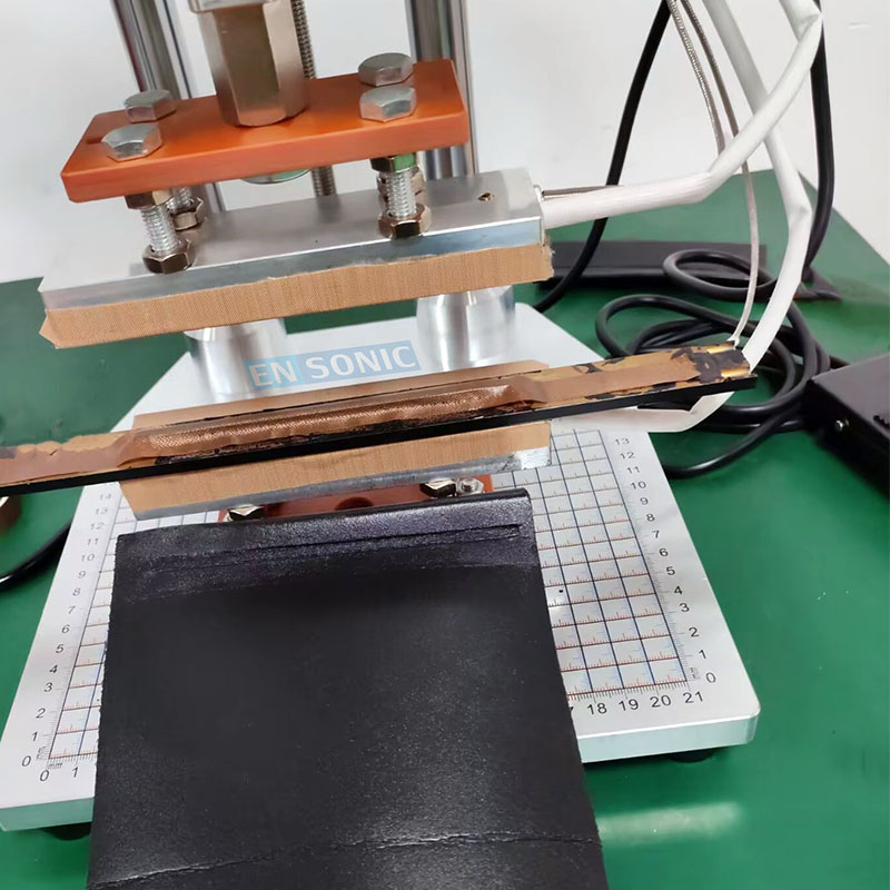 塑料泡棉热熔热压焊接机 (1).jpg