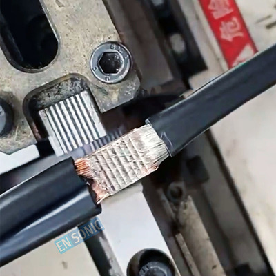 32平方线束压方成型超声波金属焊接机