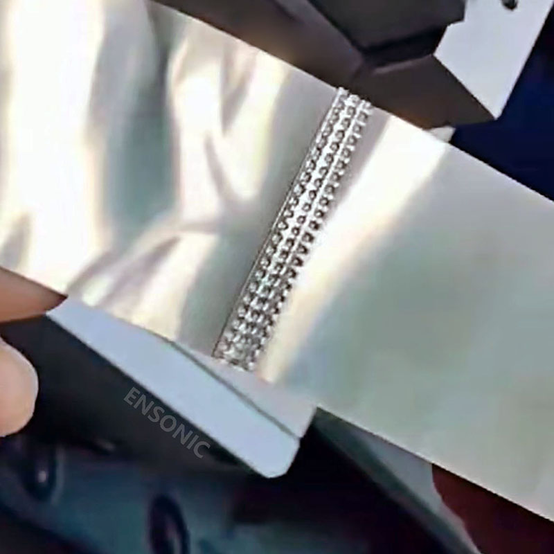 电缆屏蔽层铝合金带铝箔超声波焊接机 (2).jpg