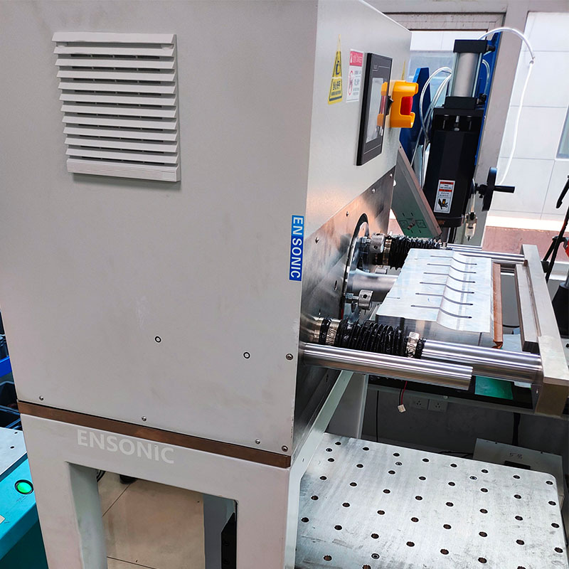 超声波立式硅微粉铝箔袋防爆封口机 (3).jpg