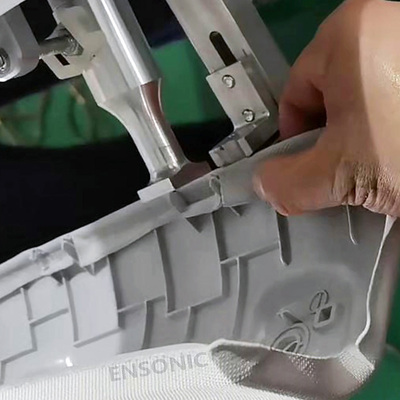 AB柱上护板总成反包磕头式超声波点焊机