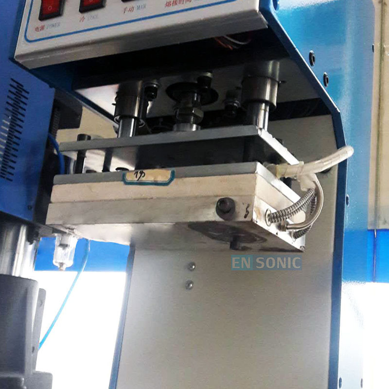 环保型PE膜重包袋高压热压封口机 (3).jpg