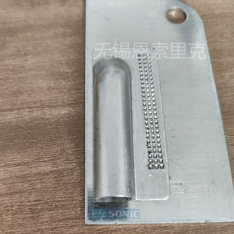 汇流铝巴厚铝板超声波金属焊接机 (3).jpg